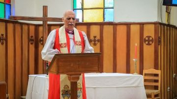 رئيس الأساقفة يترأس صلوات القداس الإلهي بكلية اللاهوت الأسقفية رئيس الأساقفة يترأس صلوات القداس الإلهي بكلية اللاهوت الأسقفية