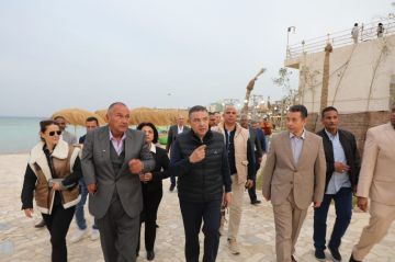 نشاط سياحي جديد لأول مرة بالشرق الأوسط على شواطئ البحر الأحمر في مصر نشاط سياحي جديد لأول مرة بالشرق الأوسط على شواطئ البحر الأحمر في مصر