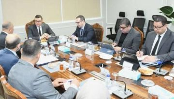 وزير الإسكان يبحث مع أراضي الدولة تعزيز التعاون لدفع معدلات التنمية العمرانية