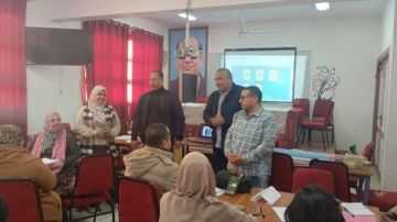 استمرار اعمال تدريب القياده المدرسية لمديري المدارس الابتدائية بمطروح