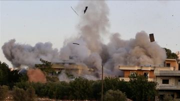 جيش الاحتلال: هاجمنا عنصرا من حزب الله في بنت جبيل بجنوب لبنان جيش الاحتلال: هاجمنا عنصرا من حزب الله في بنت جبيل بجنوب لبنان