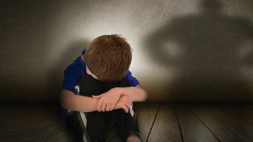 ضبط عامل بتهمة الاعتداء على طفل معاق ذهنيا في بورسعيد