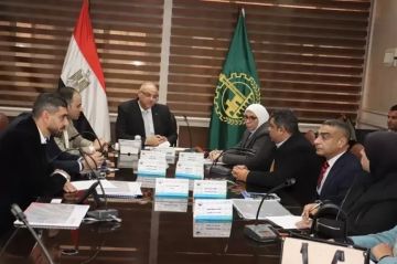 محافظ القليوبية يتابع مستجدات مشروع تطوير الكورنيش وممشى أهل مصر بمدينة بنها