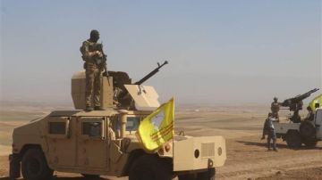 الجيش السوري يرسل تعزيزات إلى شرقي حلب عقب تحشيد قسد الجيش السوري يرسل تعزيزات إلى شرقي حلب عقب تحشيد قسد