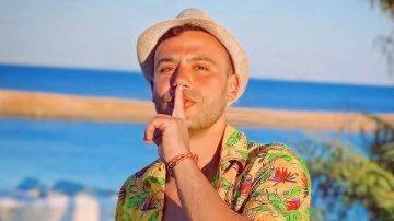 بحب حسام حسن جدا.. محمد إمام يهنئ منتخب مصر بالفوز على بنين بحب حسام حسن جدا.. محمد إمام يهنئ منتخب مصر بالفوز على بنين