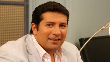 هاني رمزي عن رحيل والدته: تعلمت منها التسامح وخدمة الناس