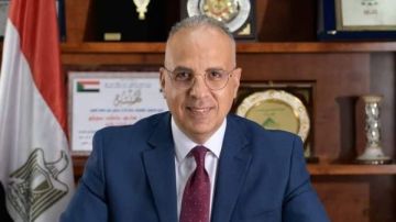 وزير الري يبحث مع رئيس التنظيم والإدارة مقترحات التطوير المؤسسي بالوزارة وزير الري يبحث مع رئيس التنظيم والإدارة مقترحات التطوير المؤسسي بالوزارة