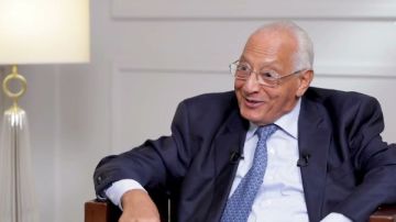 علي الدين هلال: البرلمان الجديد مطالب بالرقابة والمساواة والعمل على أولويات المواطنين علي الدين هلال: البرلمان الجديد مطالب بالرقابة والمساواة والعمل على أولويات المواطنين