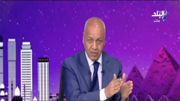 مصطفى بكري يوجه رسالة للرئيس السيسي: اوعى تهتم باللي هنا ولا اللي هناك 