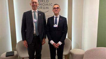 وزير الاستثمار يبحث مع رئيس أكوا باور تعزيز التعاون في مجالات الطاقة المتجددة