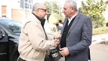 وزير قطاع الأعمال ومحافظ الغربية يناقشان تسريع مشروعات التعاون واستثمار الأصول وزير قطاع الأعمال ومحافظ الغربية يناقشان تسريع مشروعات التعاون واستثمار الأصول