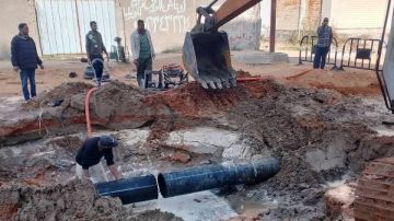 الانتهاء من إصلاح كسر مفاجئ بخط طرد ببلطيم في كفر الشيخ صور الانتهاء من إصلاح كسر مفاجئ بخط طرد ببلطيم في كفر الشيخ صور