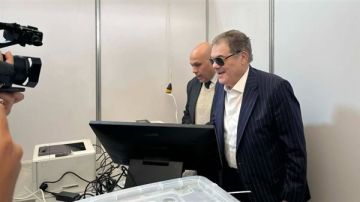 السيد البدوي يدلي بصوته في انتخابات رئاسة حزب الوفد