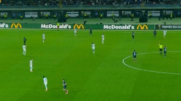 باريس سان جيرمان يتقدم بهدف نظيف على مارسيليا بالشوط الأول في نهائي السوبر الفرنسي