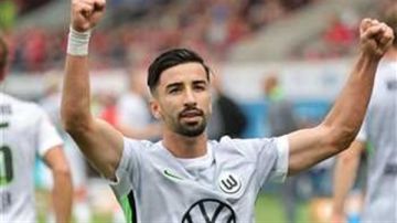 بعد واقعة لومومبا.. نجم الجزائر: لم أقصد الإساءة إلى رمز الكونغو الديمقراطية