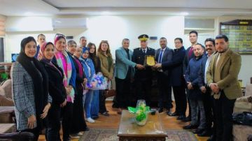 وفد شبابي يهنئ رجال الشرطة.. ومراكز الشباب تحتفل بالأعلام والأغاني الوطنية