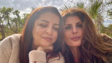 الحب من غير شروط.. فيدرا تروي تجربة إنسانية من مقابر الحيوانات الحب من غير شروط.. فيدرا تروي تجربة إنسانية من مقابر الحيوانات