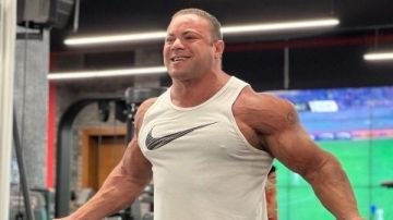 بطل جمهورية وعاد من العمرة منذ أيام أصدقاء الديزل ضحية إطلاق النار بالجيم يكشفون كواليس الحادث