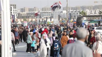 تخطى 2.1 مليون زائر.. معرض الكتاب يكسر الرقم القياسي في عدد الزوار خلال 5 أيام