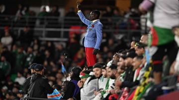 رفض أخذ أموال.. ماذا فعل المشجع لومومبا بعد خروج الكونغو من أمم أفريقيا؟ رفض أخذ أموال.. ماذا فعل المشجع لومومبا بعد خروج الكونغو من أمم أفريقيا؟