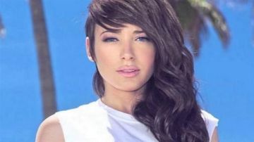 ساندي : سعيدة بردود الفعل على ألبومي الجديد .. خاص