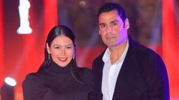 لقاء الخميسي ترد بطريقة غير متوقعة على طلاق زوجها من إيمان الزيدي.. ماذا حدث؟