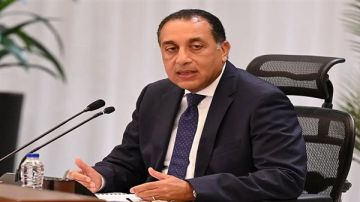 مدبولي يشيد بالأطقم الطبية ويؤكد دعم الدولة لمنظومة التأمين الصحي الشامل بالصعيد