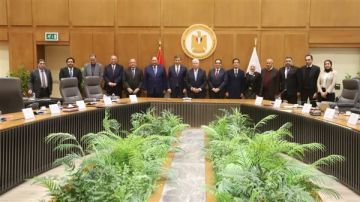 وزيرا التعليم العالي و الزراعة يبحثان تفاصيل مشروع إنشاء جامعة الغذاء في مصر