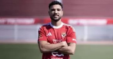 الأهلي يعلن ضم هادي رياض رسميا من بتروجت لمدة 3 مواسم ونصف الموسم الأهلي يعلن ضم هادي رياض رسميا من بتروجت لمدة 3 مواسم ونصف الموسم