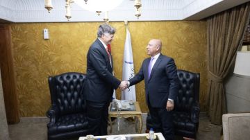 الوزير يدعو الشركات الأمريكية للتعاون في إدارة وتشغيل المحطات البحرية