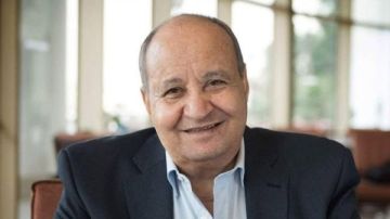 ذكرياتنا الحلوة.. محمود عبد الشكور يحيي ذكري رحيل وحيد حامد