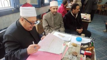 رئيس قطاع المعاهد الأزهرية يتفقد كنترول الشهادة الإعدادية بمنطقة القاهرة رئيس قطاع المعاهد الأزهرية يتفقد كنترول الشهادة الإعدادية بمنطقة القاهرة