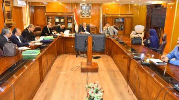 محافظ أسيوط يترأس لجنة اختيار قيادات جديدة بمديرية الزراعة محافظ أسيوط يترأس لجنة اختيار قيادات جديدة بمديرية الزراعة