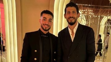 محمد عبد المنعم يحتفل بعيد ميلاد أحمد حجازي.. شاهد محمد عبد المنعم يحتفل بعيد ميلاد أحمد حجازي.. شاهد