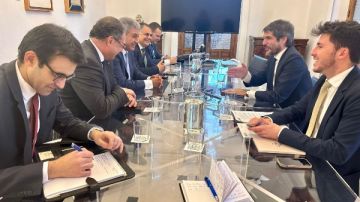 شريف فتحي يناقش مع وزير الثقافة الإسباني تعزيز التعاون في السياحة والآثار