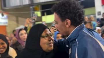 كزبرة لـ أهالي الأقصر: وقفتكم معايا دي على راسي