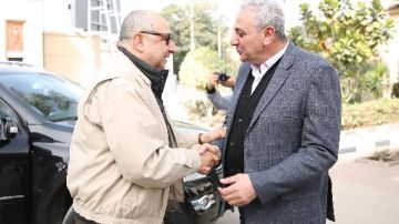 وزير قطاع الأعمال العام يستهل زيارته لشركة غزل المحلة بلقاء محافظ الغربية