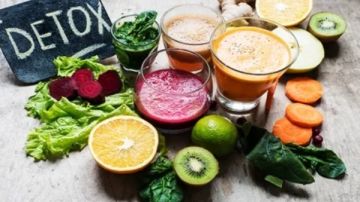 أفضل مشروبات لإزالة السموم من الجسم ...احرص على تناولهم