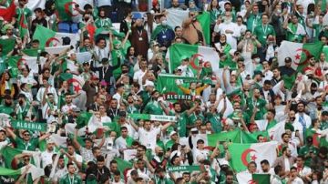  تبول في المدرجات .. الحكم على مشجع جزائري في المغرب بالسجن