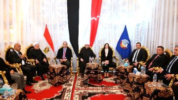 محافظ البحيرة تستقبل وزيرا الأوقاف والمجالس النيابية لافتتاح مسجد قرية أم صابر محافظ البحيرة تستقبل وزيرا الأوقاف والمجالس النيابية لافتتاح مسجد قرية أم صابر