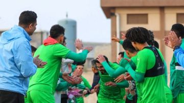 استقبال خاص للزمراوي وصوافطة خلال مران المصري مساء اليوم