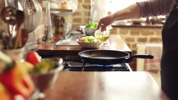 الطبخ النفسي.. هل يهدئ الطهي الأعصاب؟ الطبخ النفسي.. هل يهدئ الطهي الأعصاب؟