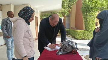 جولة تفقدية لمدير تعليم قنا لمتابعة سير امتحانات صفوف النقل جولة تفقدية لمدير تعليم قنا لمتابعة سير امتحانات صفوف النقل