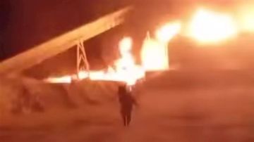 حريق هائل داخل مصنع جبس بمدخل أبوزنيمة في جنوب سيناء