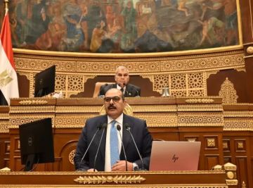 رئيس برلمانية الشعب الجمهوري بالشيوخ يطالب الحكومة بوضع خطة للاستفادة من ورد النيل في صناعة السماد