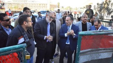 محافظ أسيوط يتفقد تطوير ميدان القرآن الكريم بمنطقة سيد