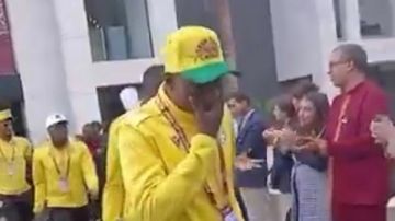 ممر شرفي لـ منتخب بنين بعد الخروج من كأس أمم إفريقيا.. صور ممر شرفي لـ منتخب بنين بعد الخروج من كأس أمم إفريقيا.. صور