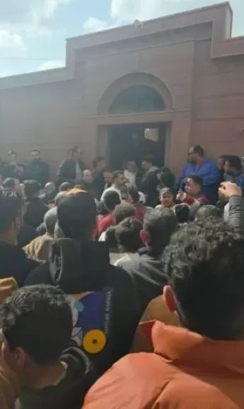 تشييع جنازة والدة المطرب الشعبي رضا البحراوي بطنطا