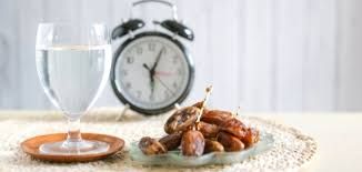 كيفية قضاء يوم الإفطار في رمضان إذا كان الصائم صغير السن.. أمين الفتوى يجيب كيفية قضاء يوم الإفطار في رمضان إذا كان الصائم صغير السن.. أمين الفتوى يجيب