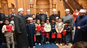 محافظ جنوب سيناء يشهد احتفالية الأوقاف بذكرى الإسراء والمعراج بمسجد الصحابة